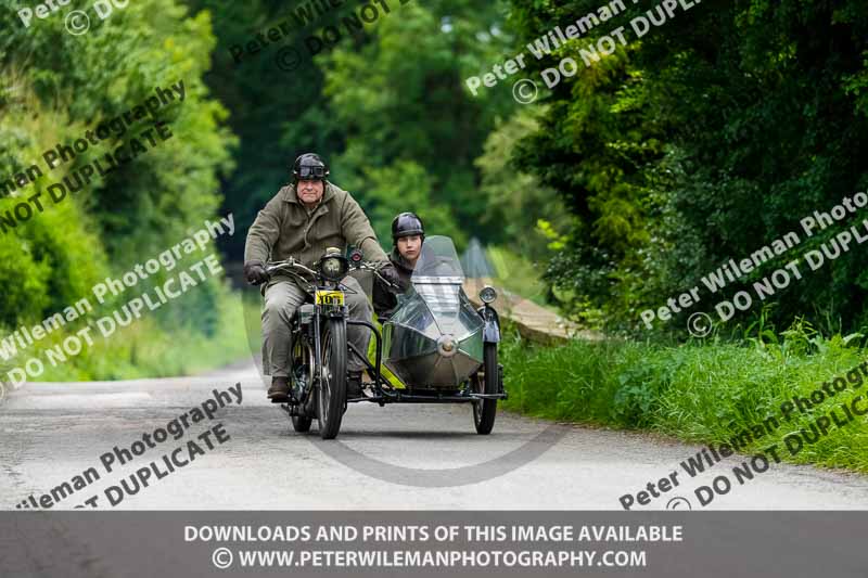 Vintage motorcycle club;eventdigitalimages;no limits trackdays;peter wileman photography;vintage motocycles;vmcc banbury run photographs